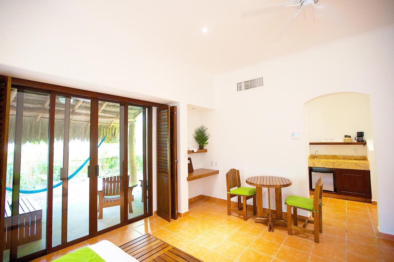 Hotel Rancho Encantado Bacalar Kültér fotó