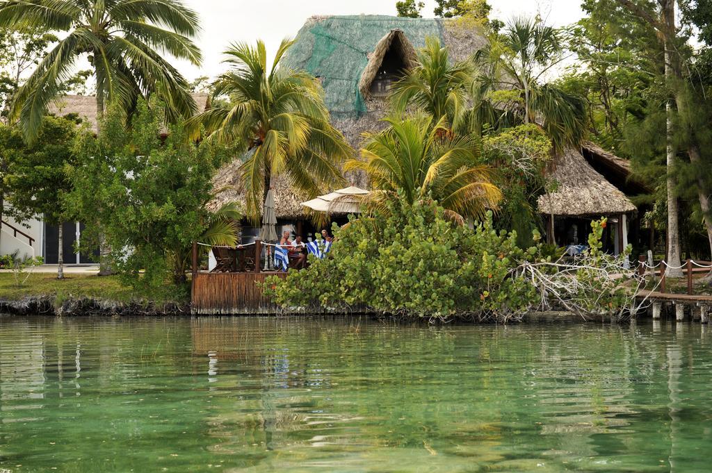 Hotel Rancho Encantado Bacalar Kültér fotó